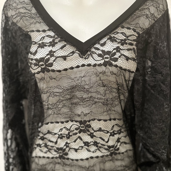Sheer Black Lace Goth Mini Dress Tunic Top Y2K Batwing Sleeves Asymetrical Hem - Picture 4 of 7